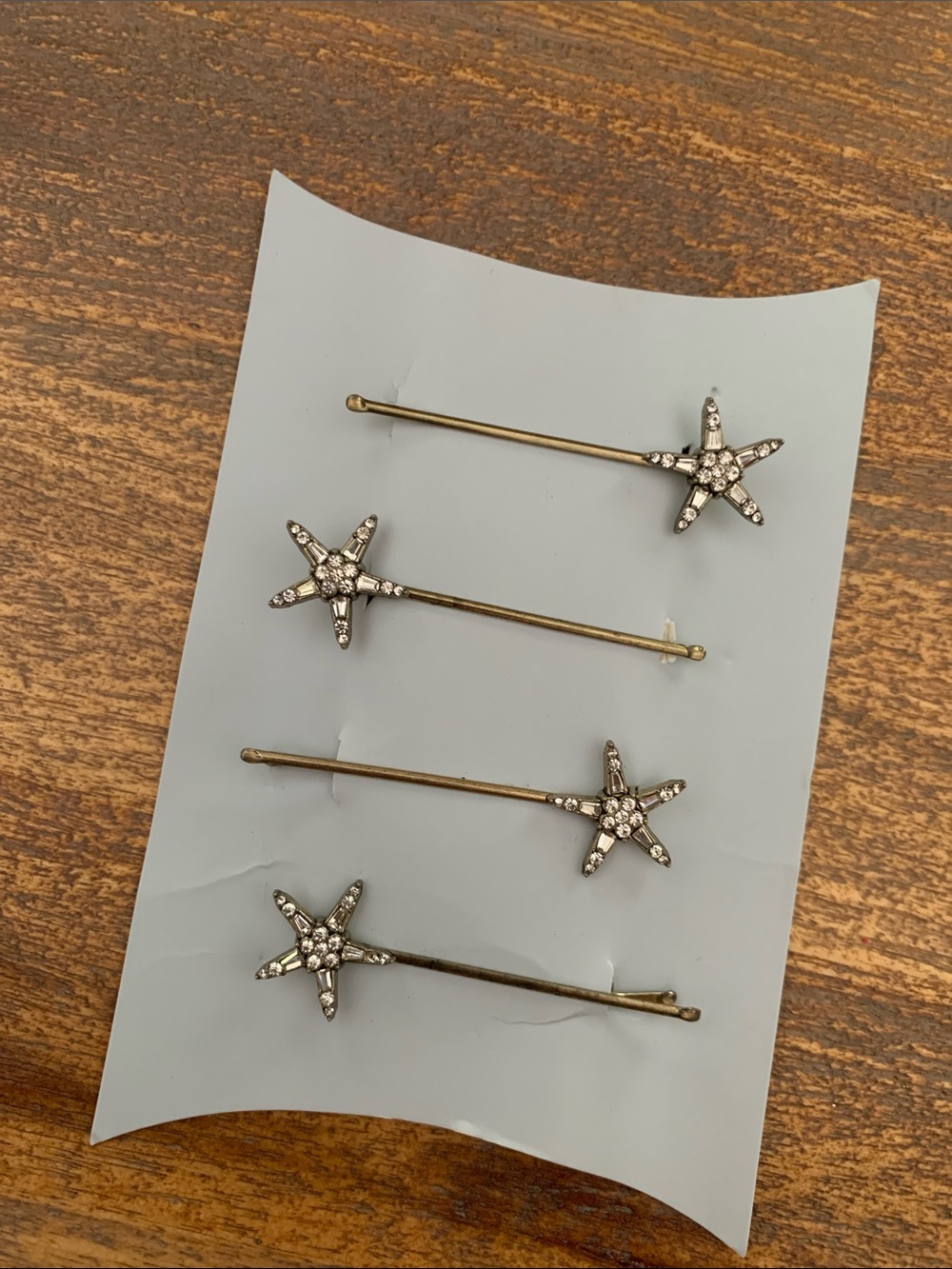 Kristin Ess “The Star Bobby Pins” set of 4. New with box.